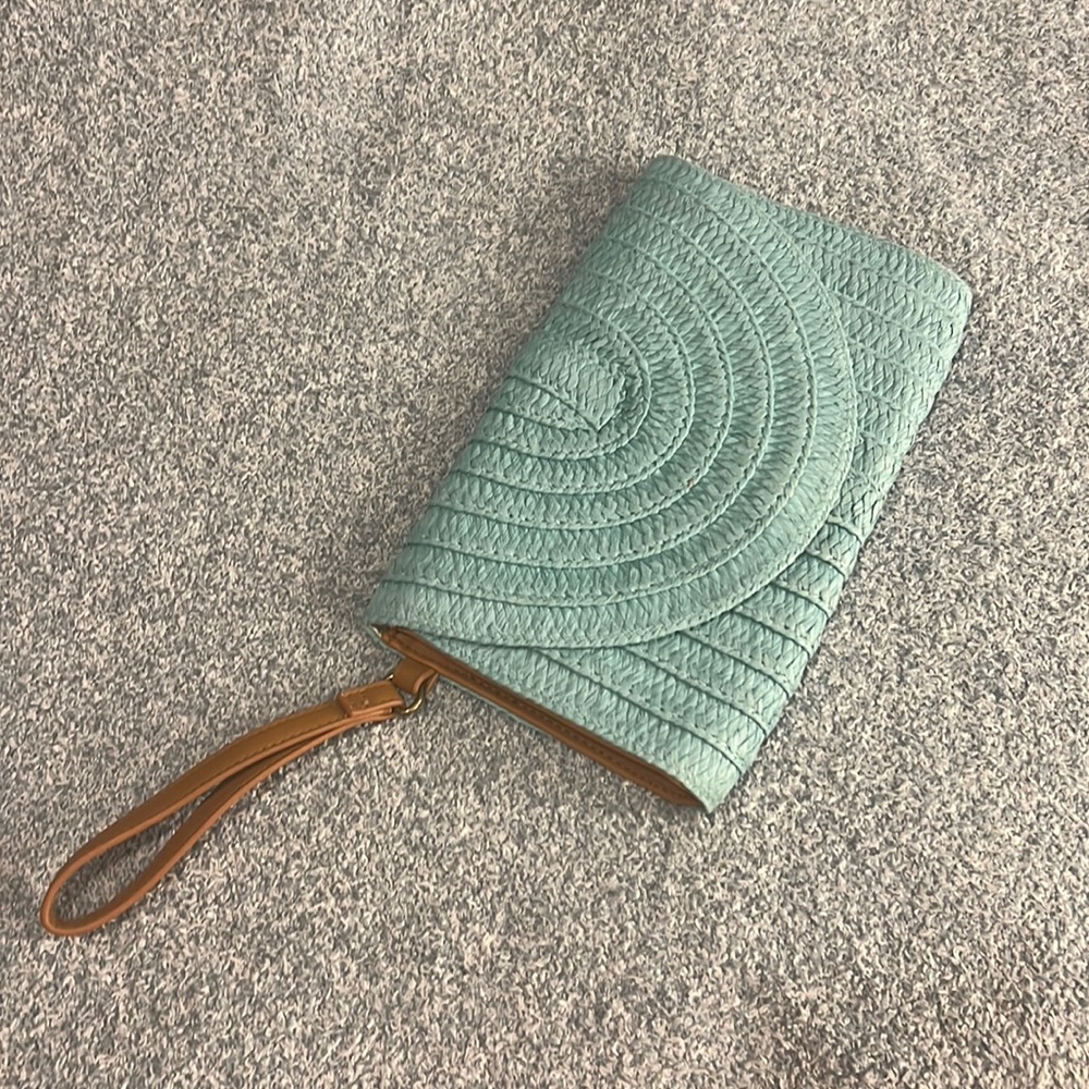 excellent hand purse to go to the beach a color